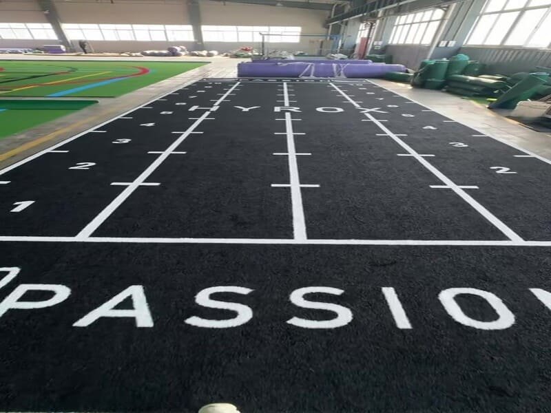 Proper trowel application of adhesive for turf